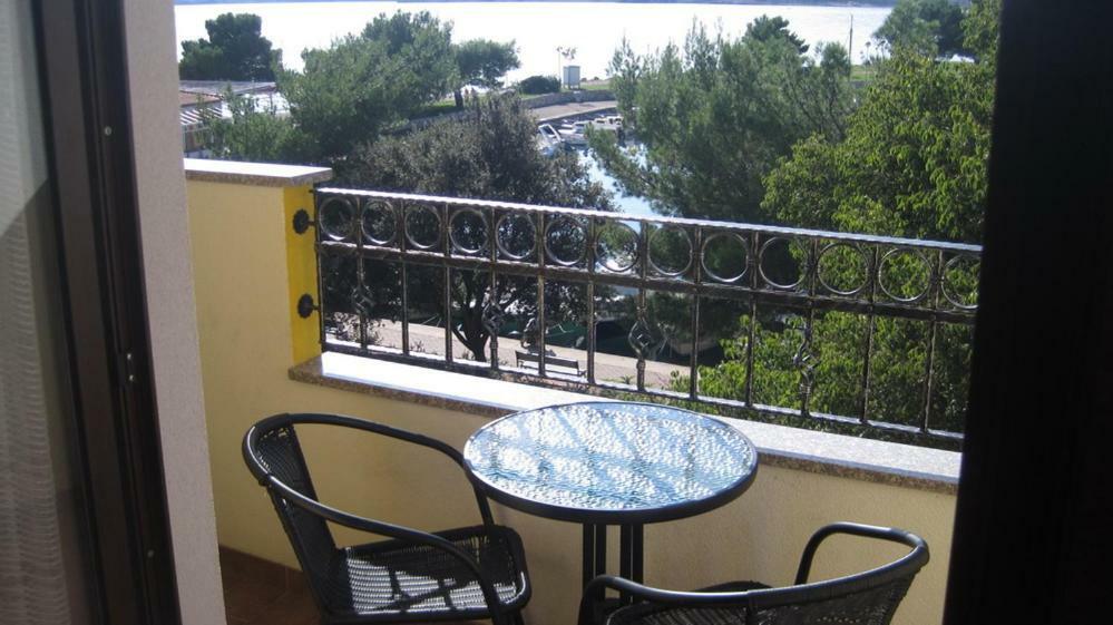 Pansion Ribica Otel Crikvenica Dış mekan fotoğraf